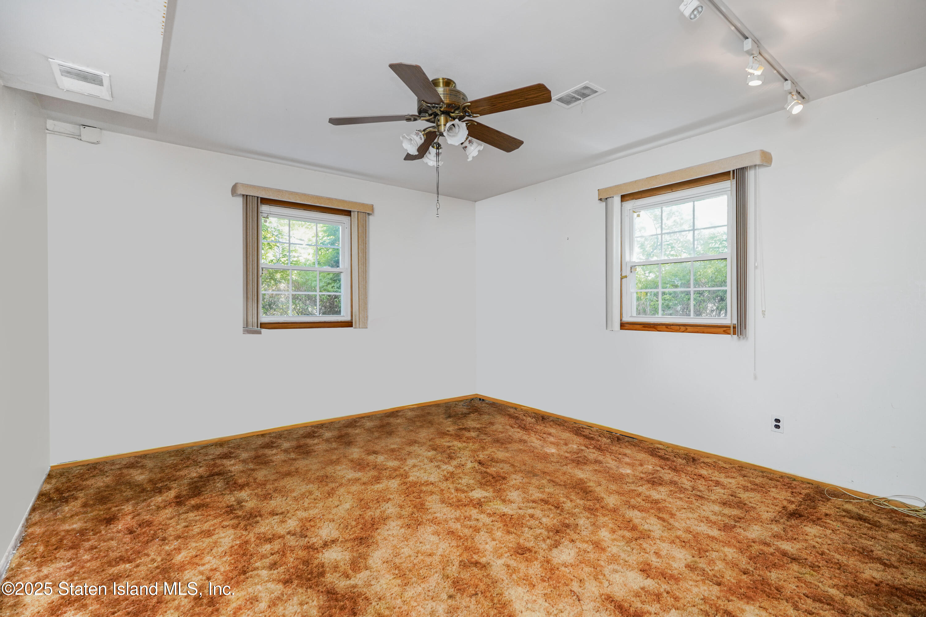 134 Greaves Avenue, Staten Island, New York image 25