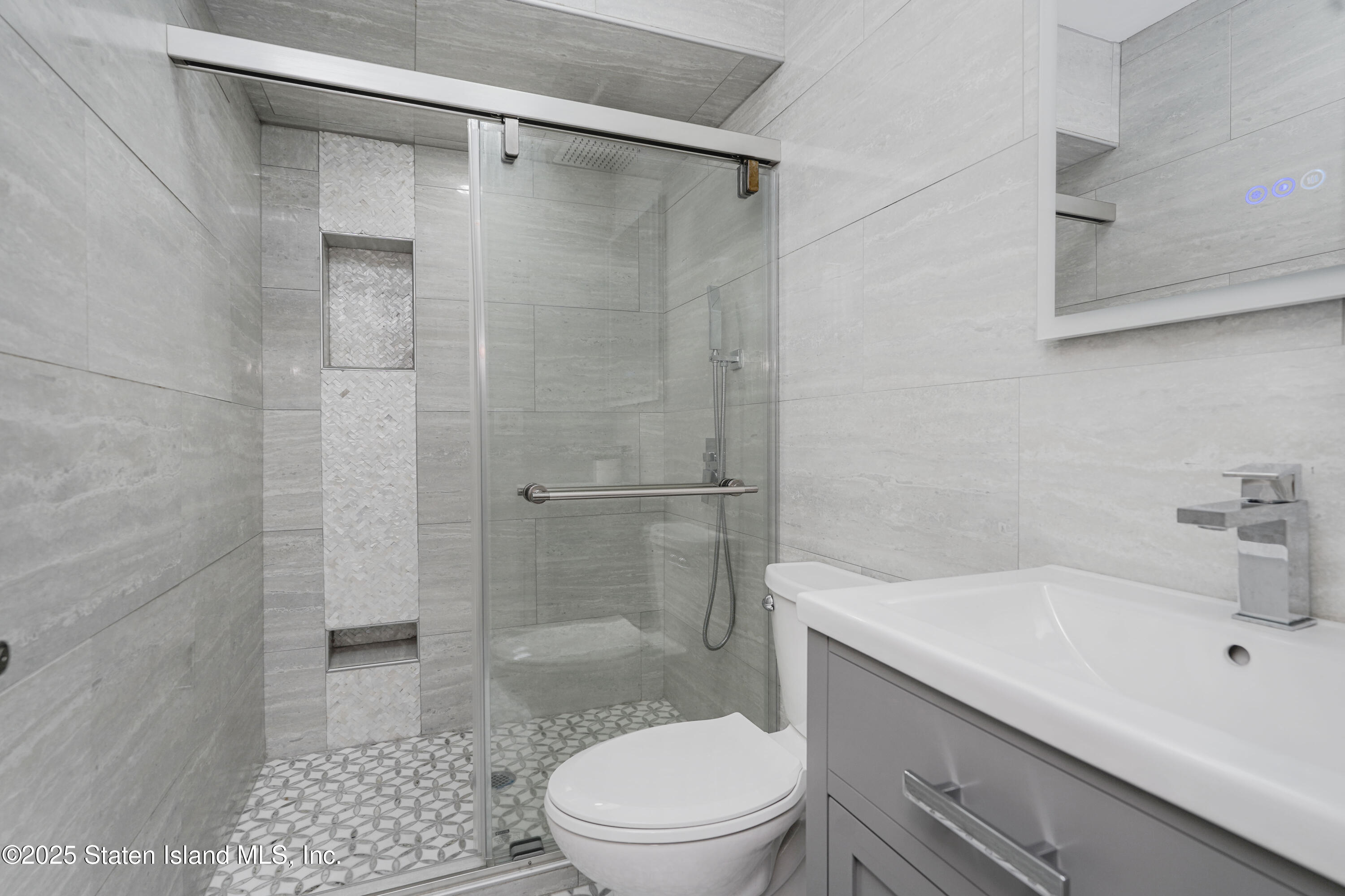 134 Greaves Avenue, Staten Island, New York image 24