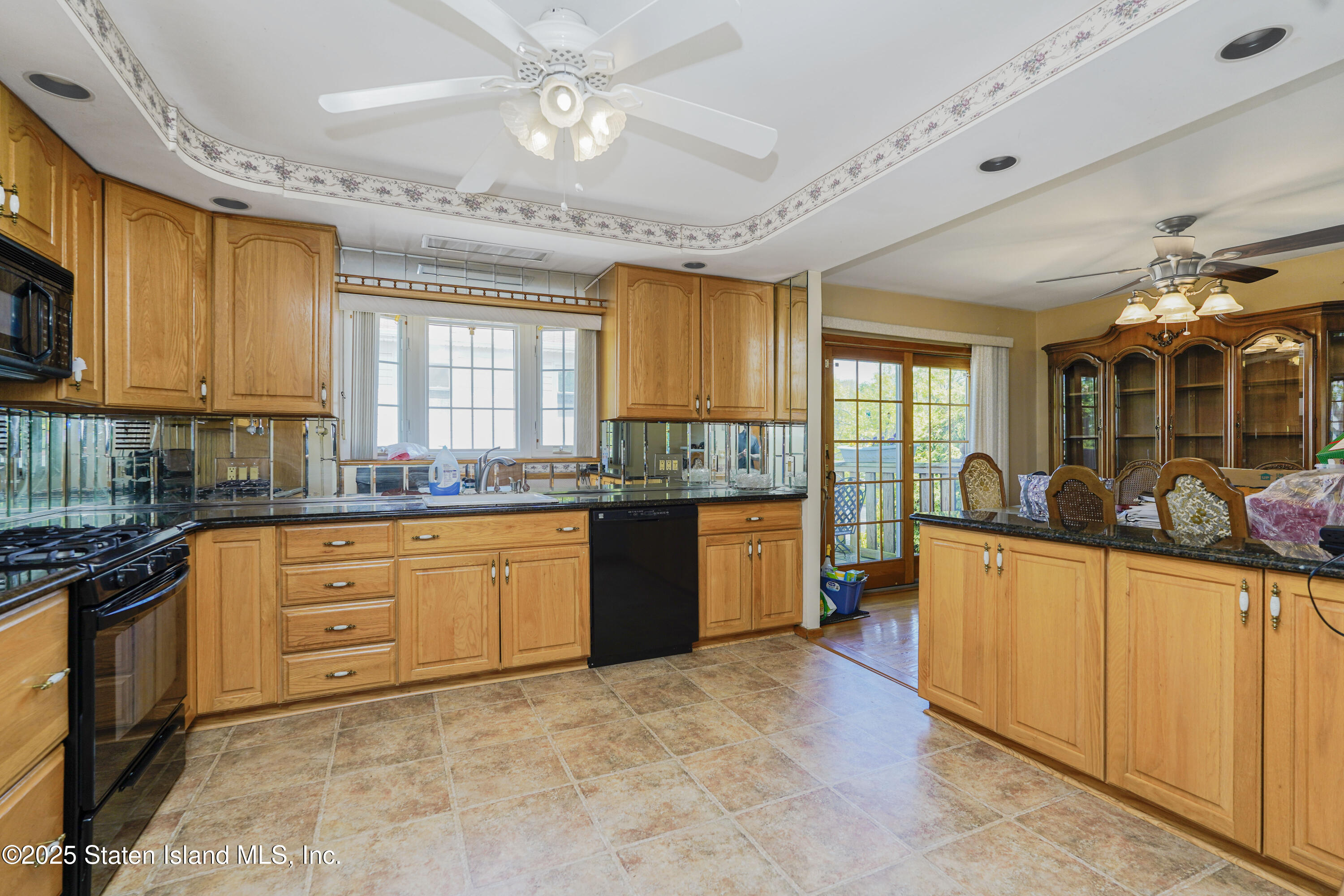 134 Greaves Avenue, Staten Island, New York image 9