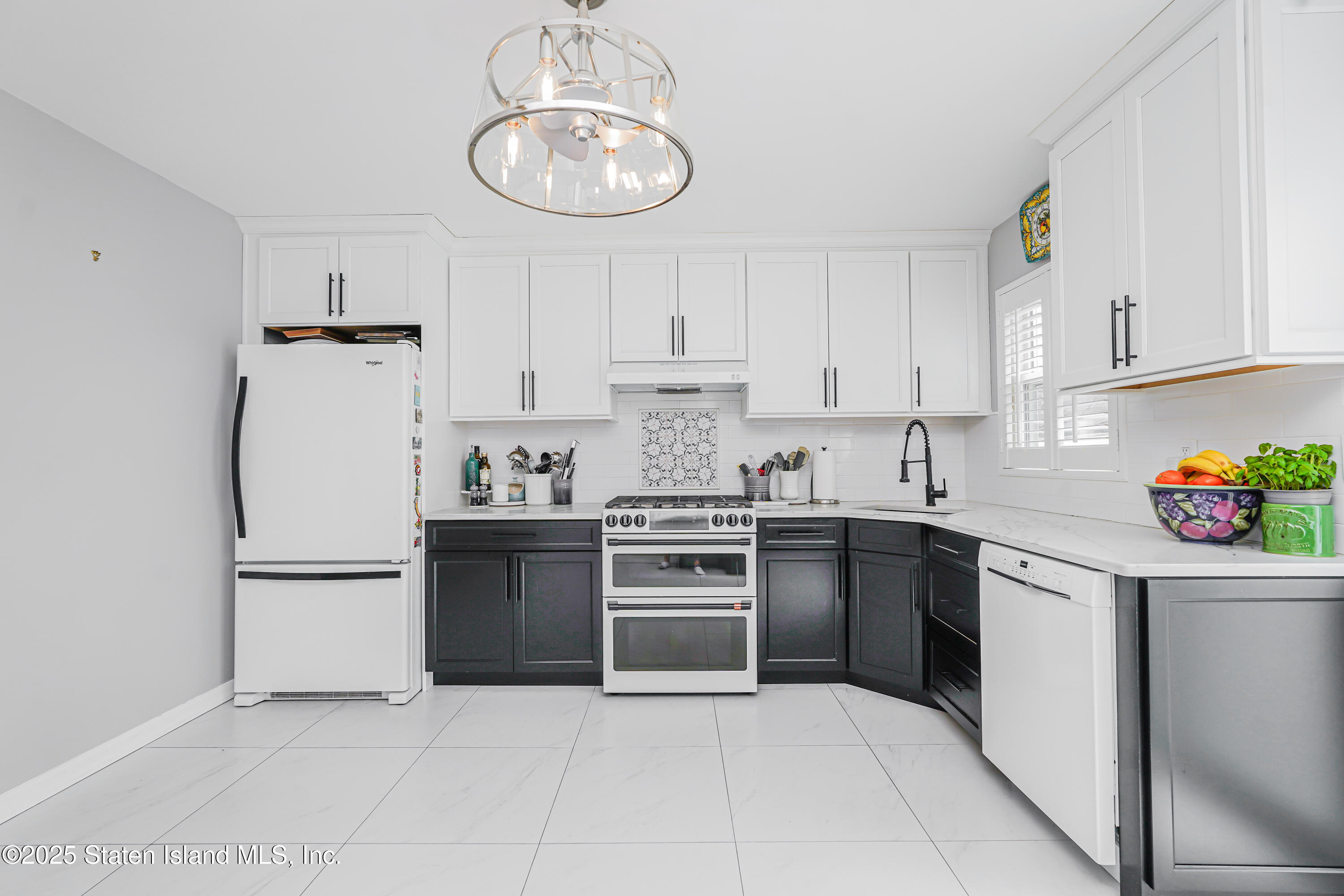 8 Cedar Avenue, Staten Island, New York image 10