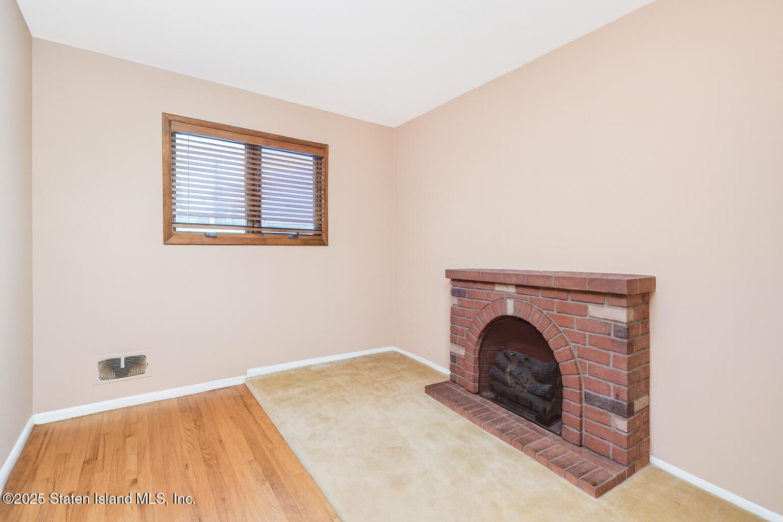 Staten Island, New York 10312, United States, 4 Bedrooms Bedrooms, ,2 BathroomsBathrooms,Residential,Active,182790