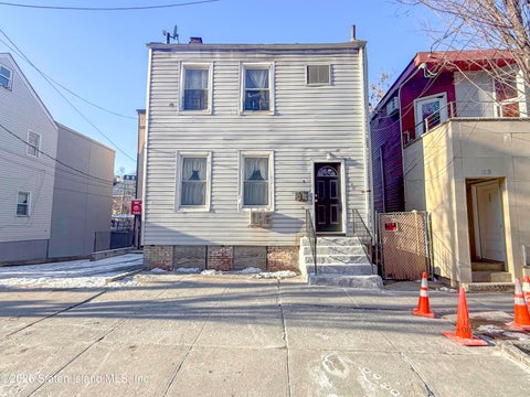 Photo of 115 Victory Boulevard, Staten Island, NY 10301 (MLS # 2602927)