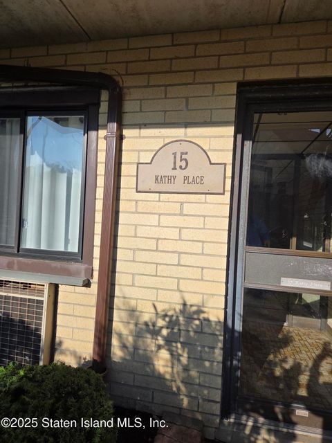 Photo of 15 Kathy Place #3 A, Staten Island, NY 10314 (MLS # 2501746)