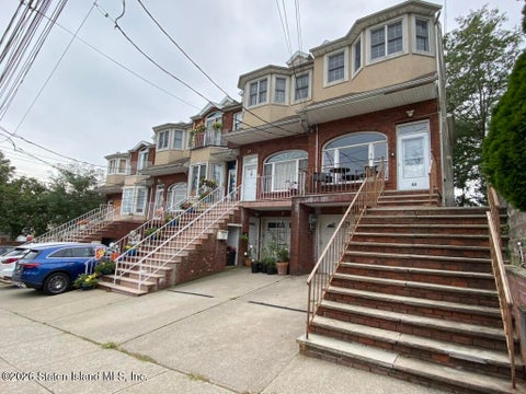 Multifamily For Sale - 44 Wiman Place<br/> Staten Island, NY 10305