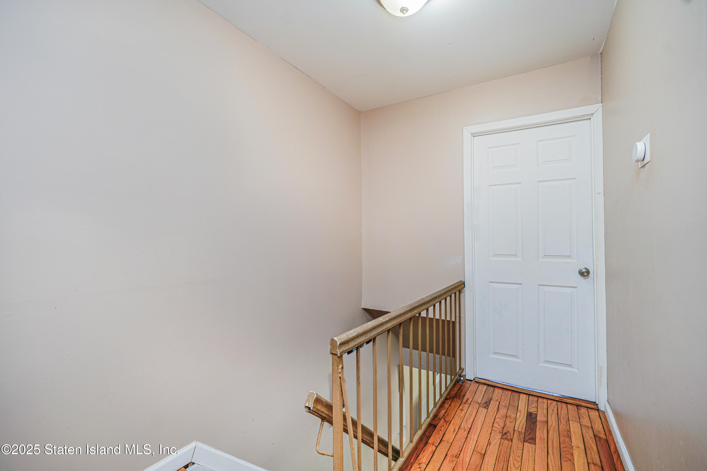 714 Drumgoole Road, Staten Island, New York image 22