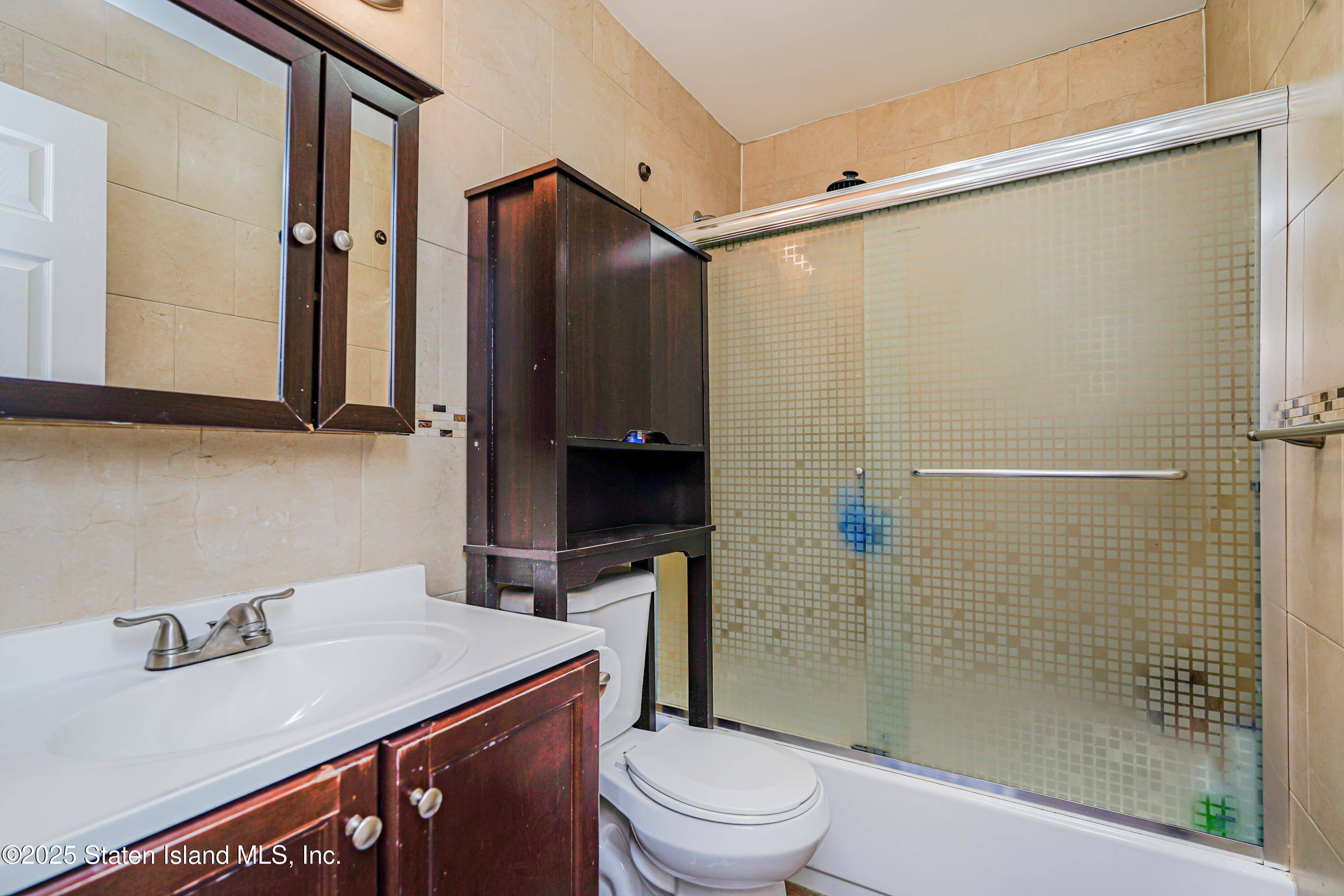 714 Drumgoole Road, Staten Island, New York image 21