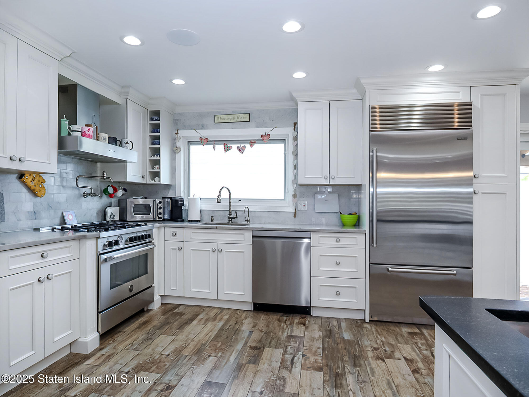 239 Sycamore Street, Staten Island, New York image 13