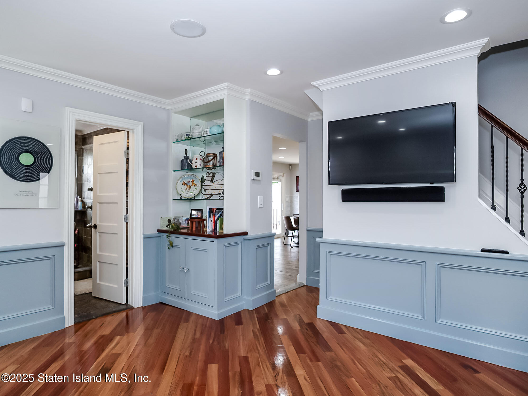 239 Sycamore Street, Staten Island, New York image 7