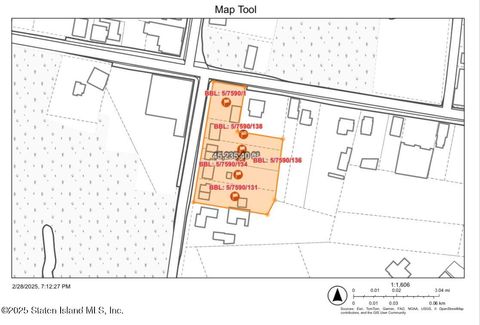 Photo of 54 Kreischer Street, Staten Island, NY 10309 (MLS # 2501077)