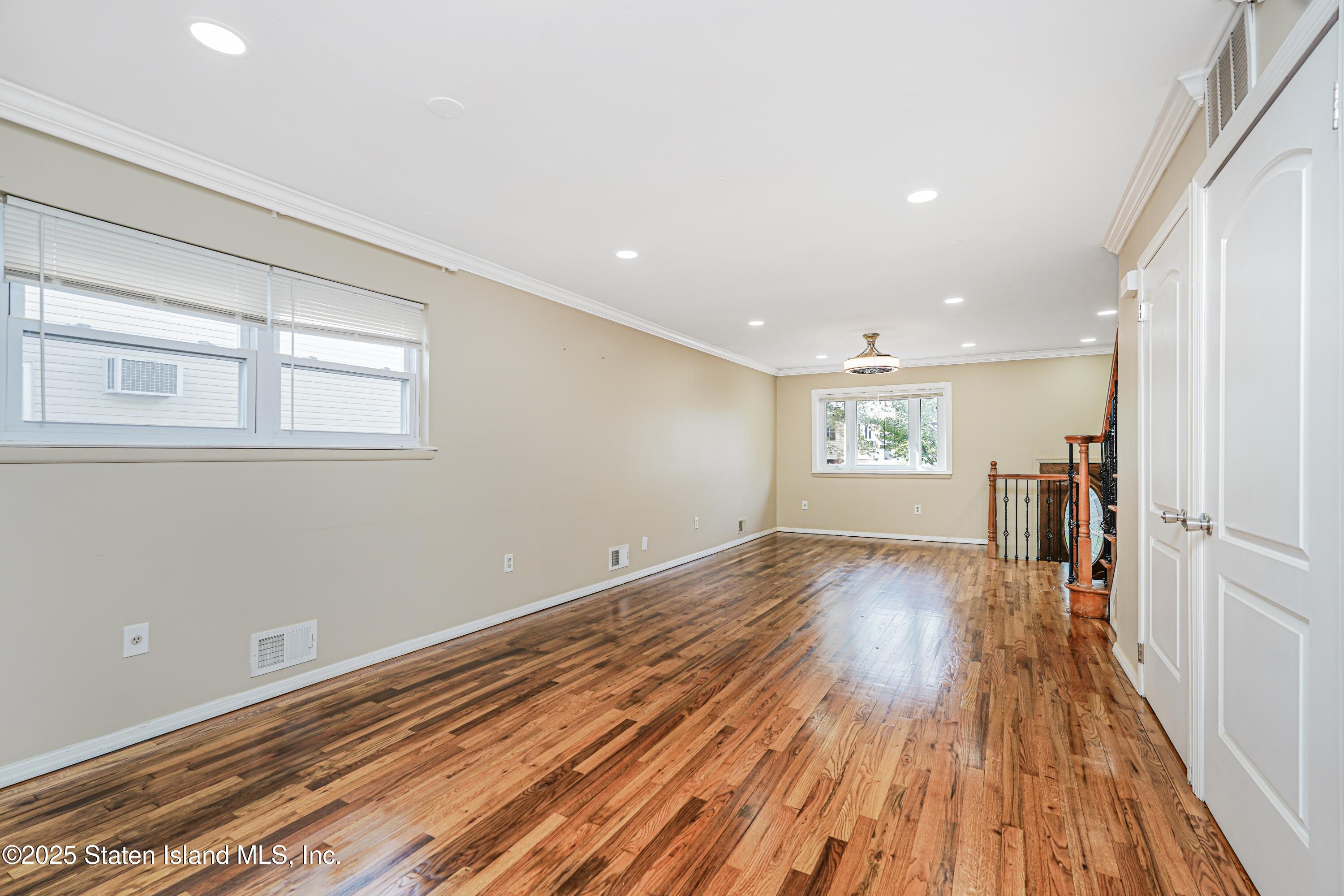 75 Ludlow Street, Staten Island, New York image 13
