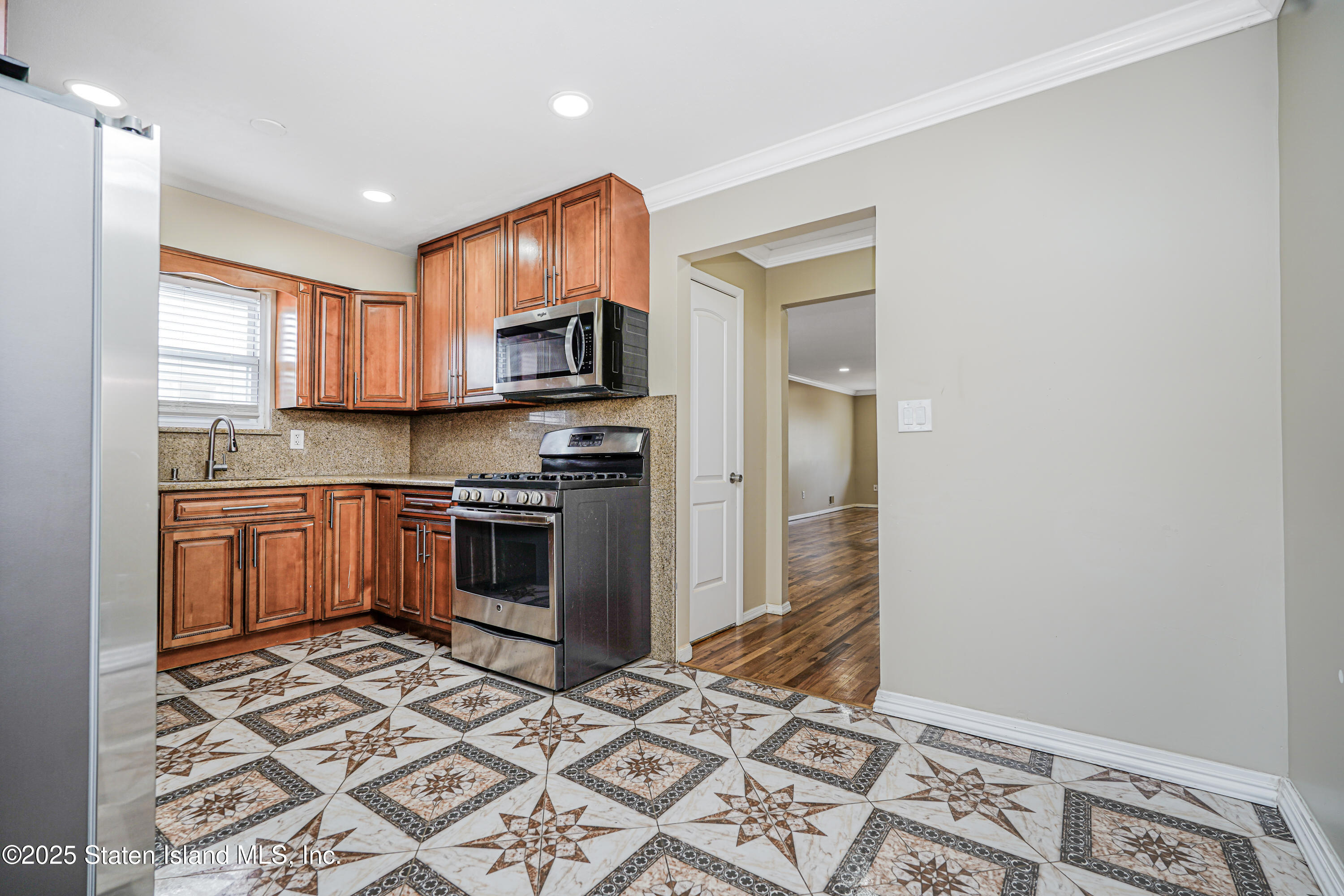 75 Ludlow Street, Staten Island, New York image 19
