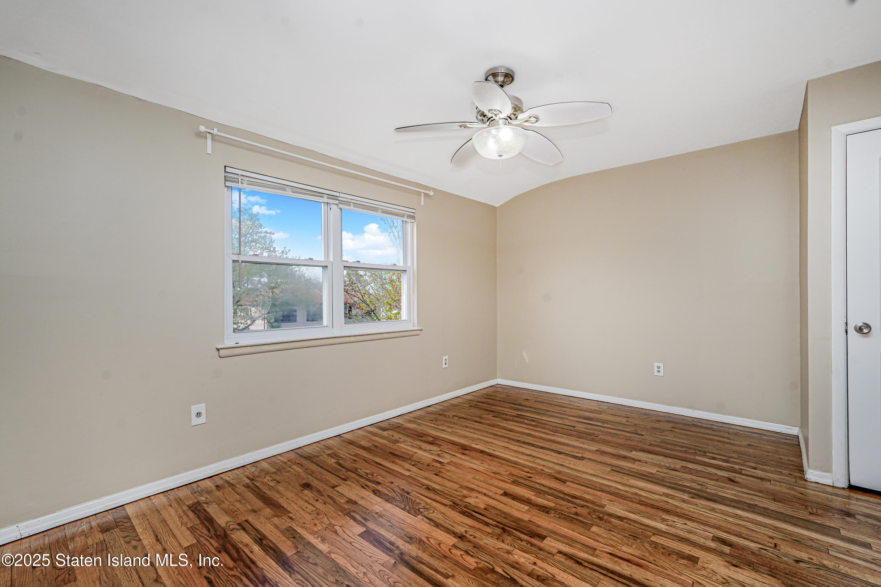 75 Ludlow Street, Staten Island, New York image 3