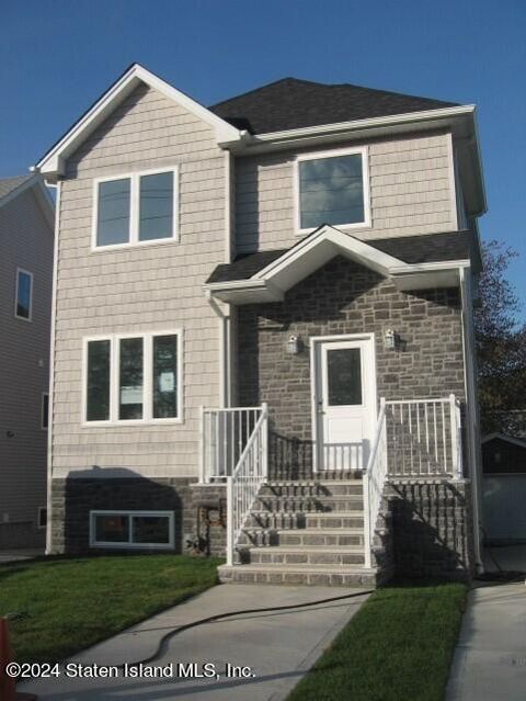 Photo of 4187 Richmond Avenue, Staten Island, NY 10312 (MLS # 2402668)