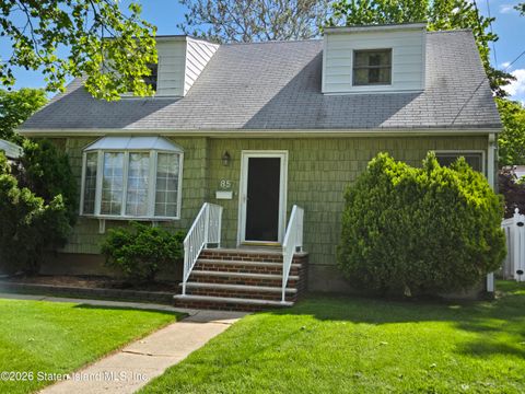 Photo of 85 Exeter Street, Staten Island, NY 10308 (MLS # 2602734)