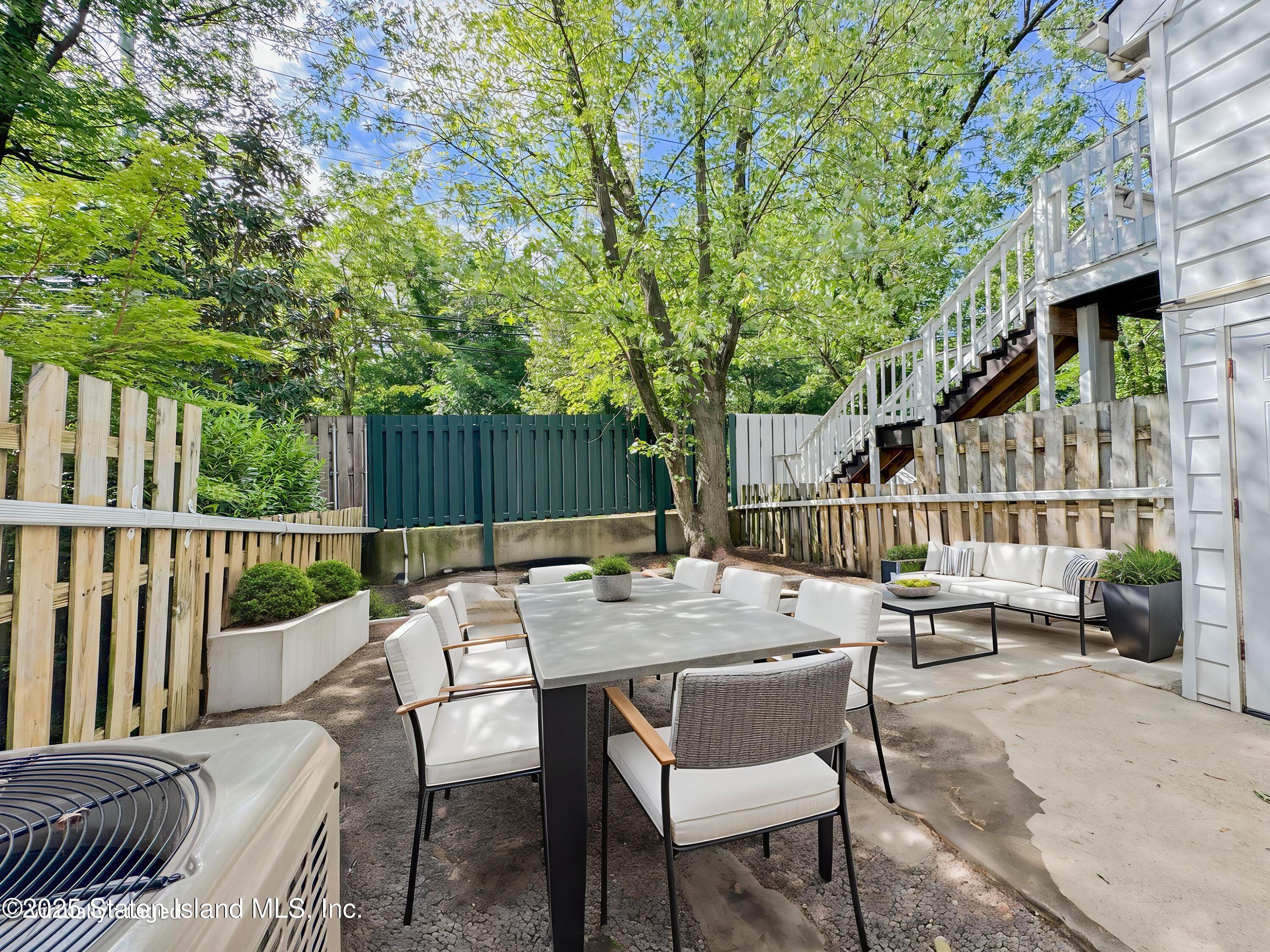 203 Dover Green, Staten Island, New York image 25