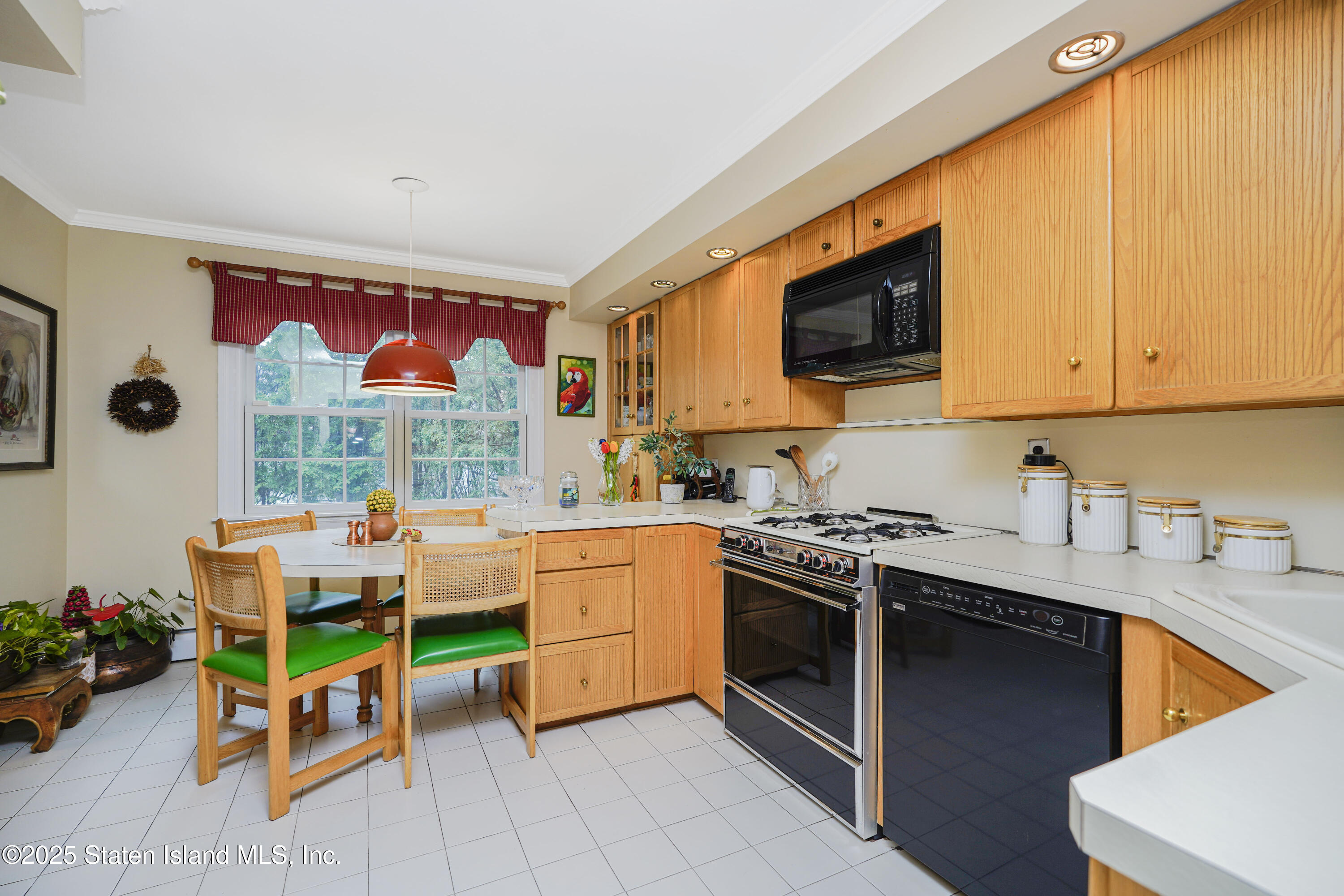 95 Bolivar Street, Staten Island, New York image 6