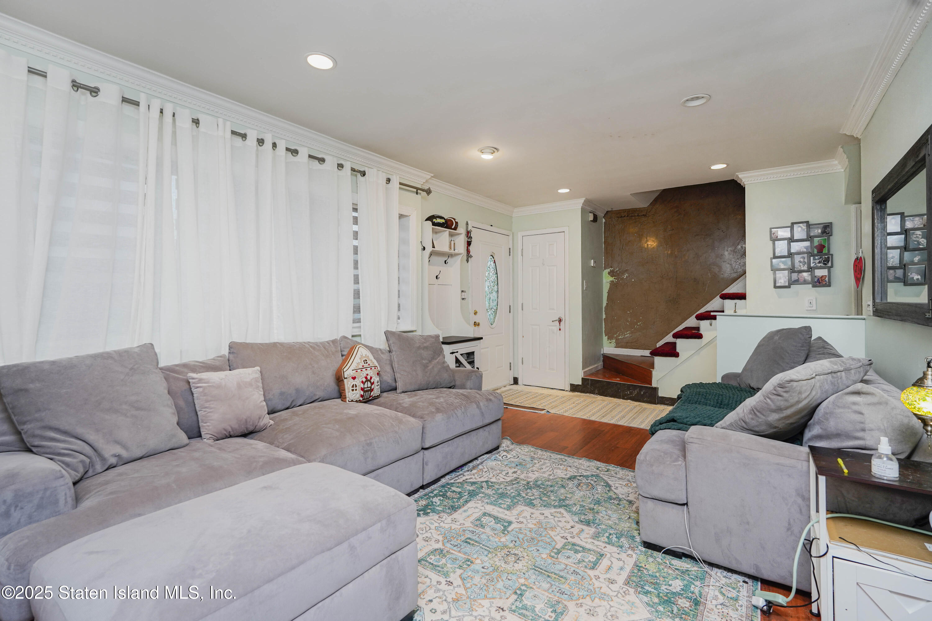 535-2 Willow Road, Staten Island, New York image 11