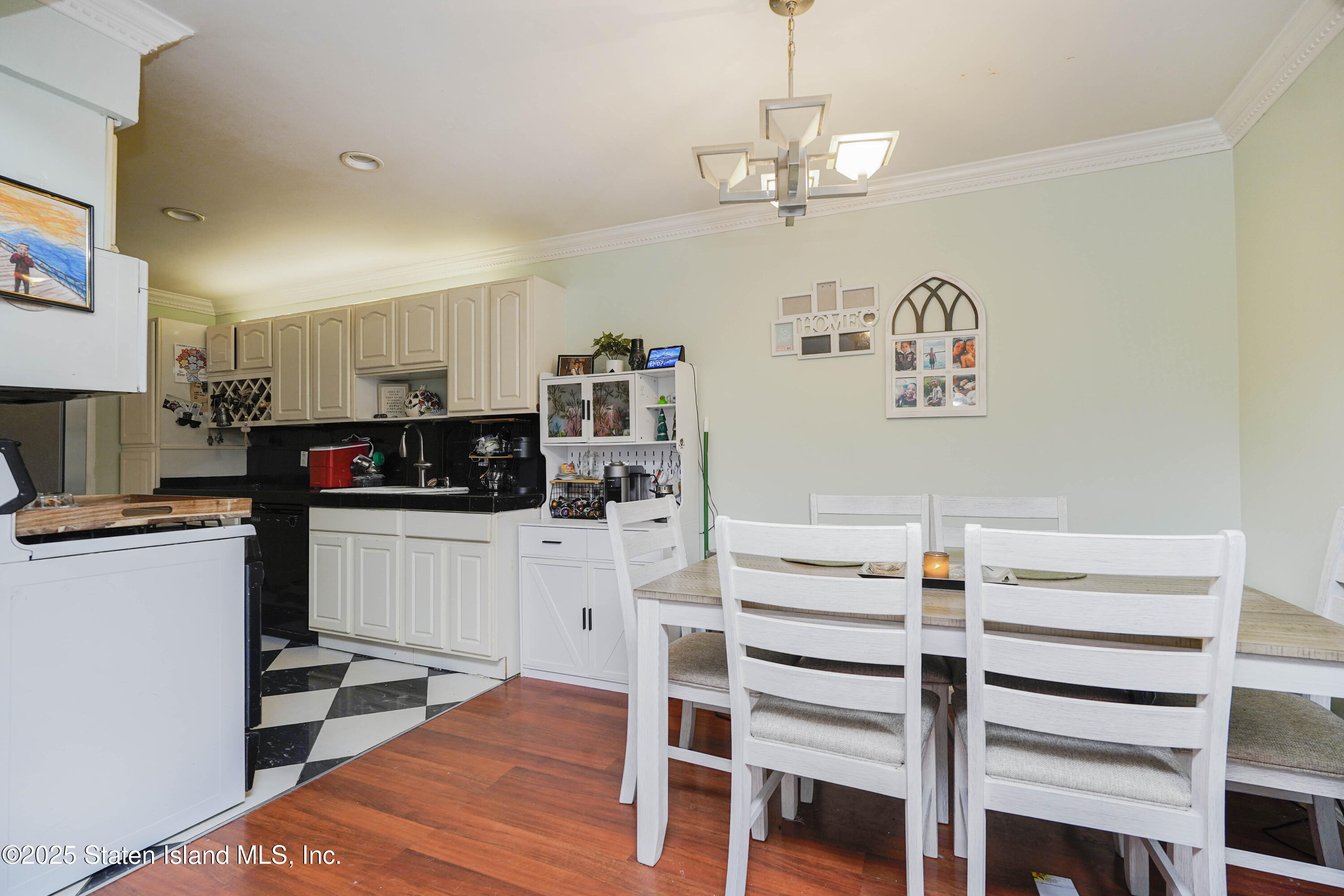 535-2 Willow Road, Staten Island, New York image 12