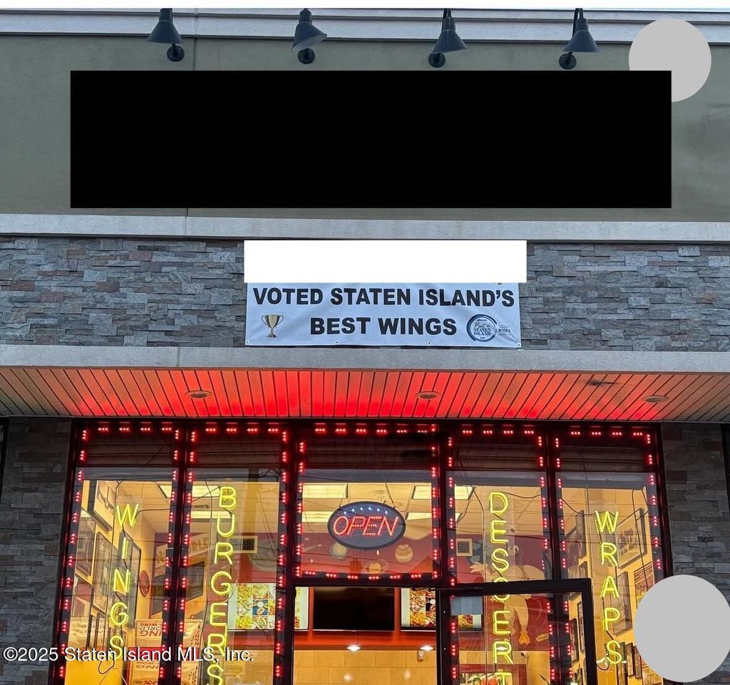 Photo of 876 Manor Road, Staten Island, NY 10314 (MLS # 2504958)