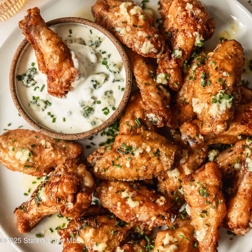 Photo of 876 Manor Road, Staten Island, NY 10314 (MLS # 2504958)