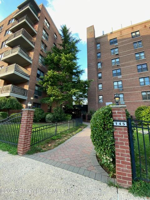 Photo of 145 Lincoln Avenue #4h, Staten Island, NY 10306 (MLS # 2404848)