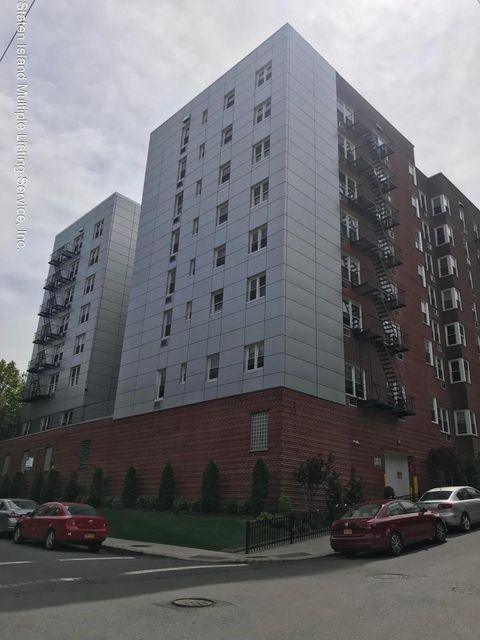 Photo of 36 Hamilton Avenue #4h, Staten Island, NY 10301 (MLS # 1156532)