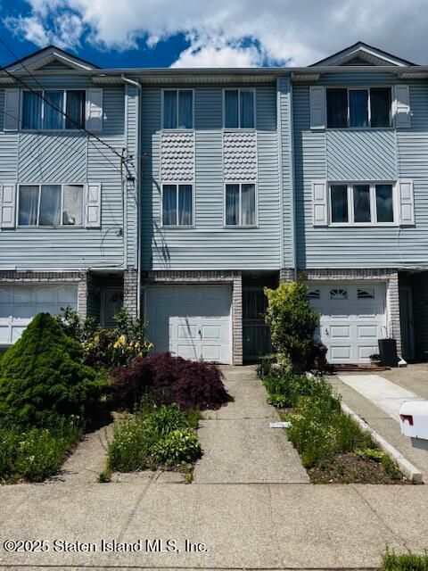 Photo of 240 Granite Avenue #B, Staten Island, NY 10303 (MLS # 2502405)