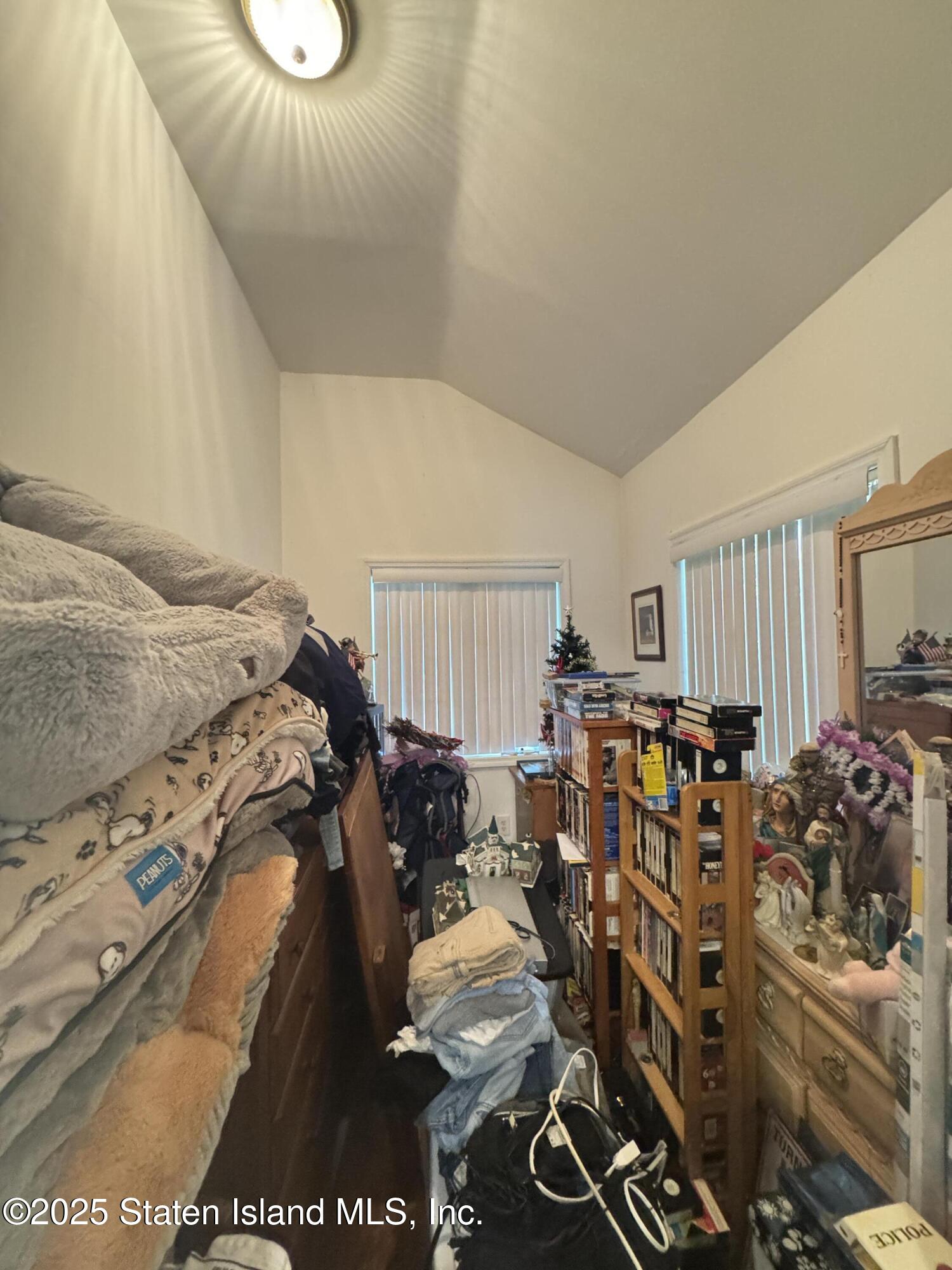 520 Clermont Avenue, Staten Island, New York image 7