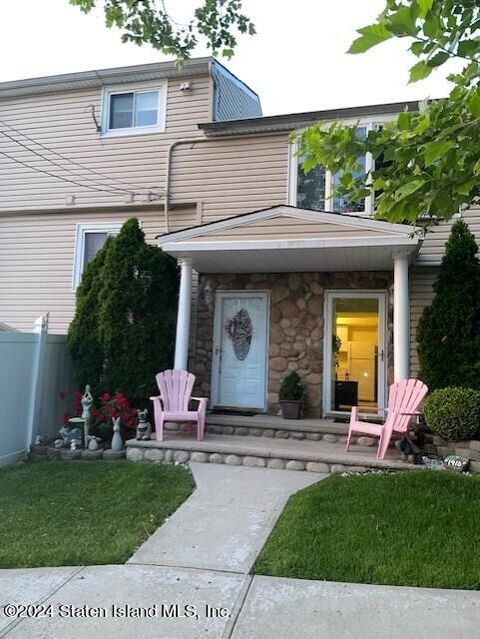 Photo of 1416 Forest Hill Road, Staten Island, NY 10314 (MLS # 2403029)