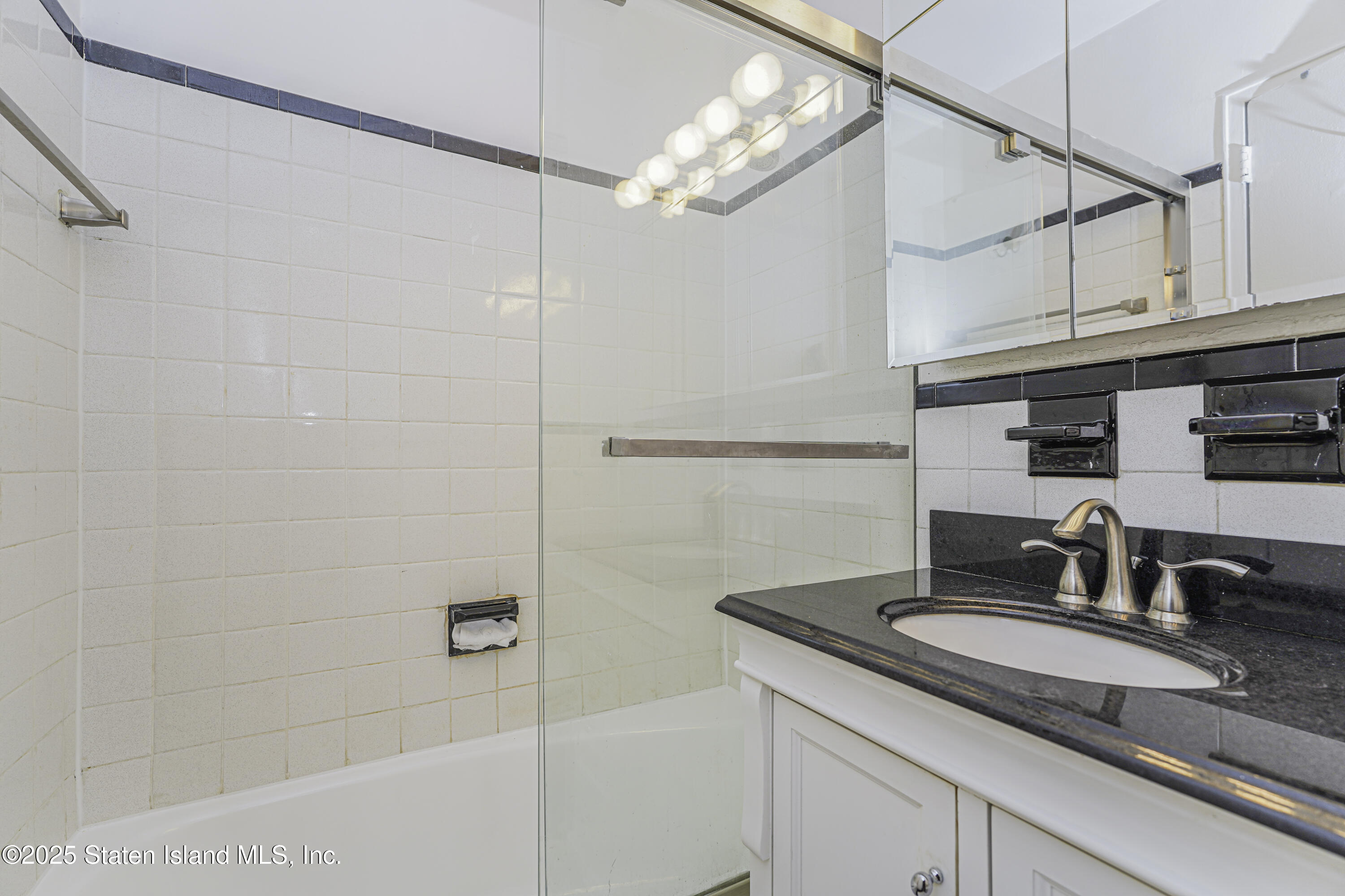 401 E 86th Street #17M, New York, New York image 13