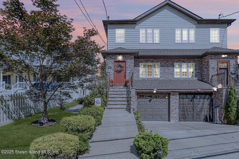 Photo of 67 Wilson Avenue, Staten Island, NY 10308 (MLS # 2505377)