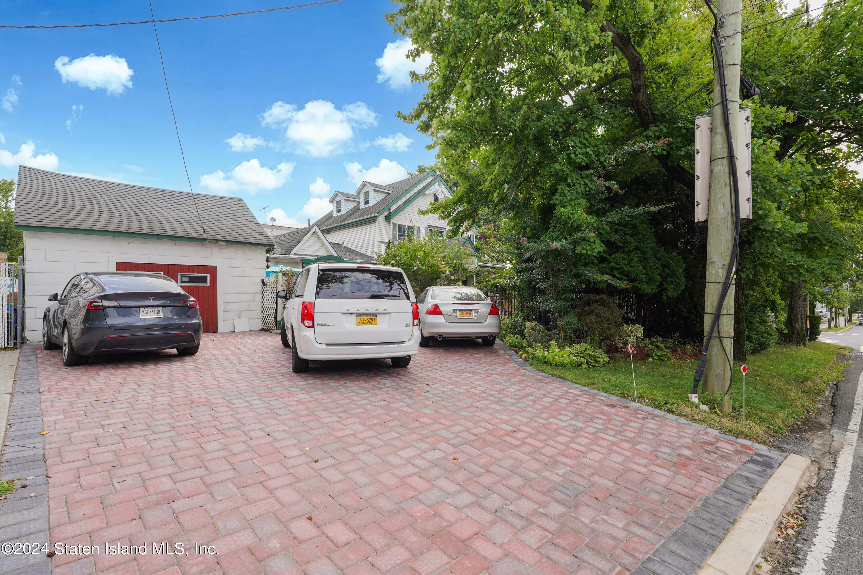 714 Annadale Road, Staten Island, New York image 12