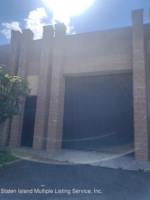 Photo of 4275 Arthur Kill Road #6, Staten Island, NY 10309 (MLS # 1163861)