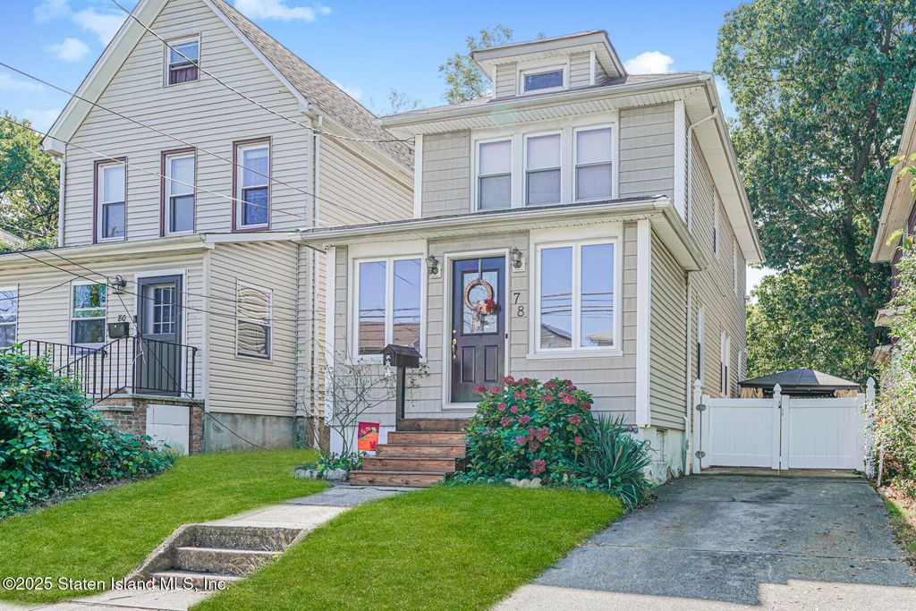 Photo of 78 Burnside Avenue, Staten Island, NY 10302 (MLS # 2505630)