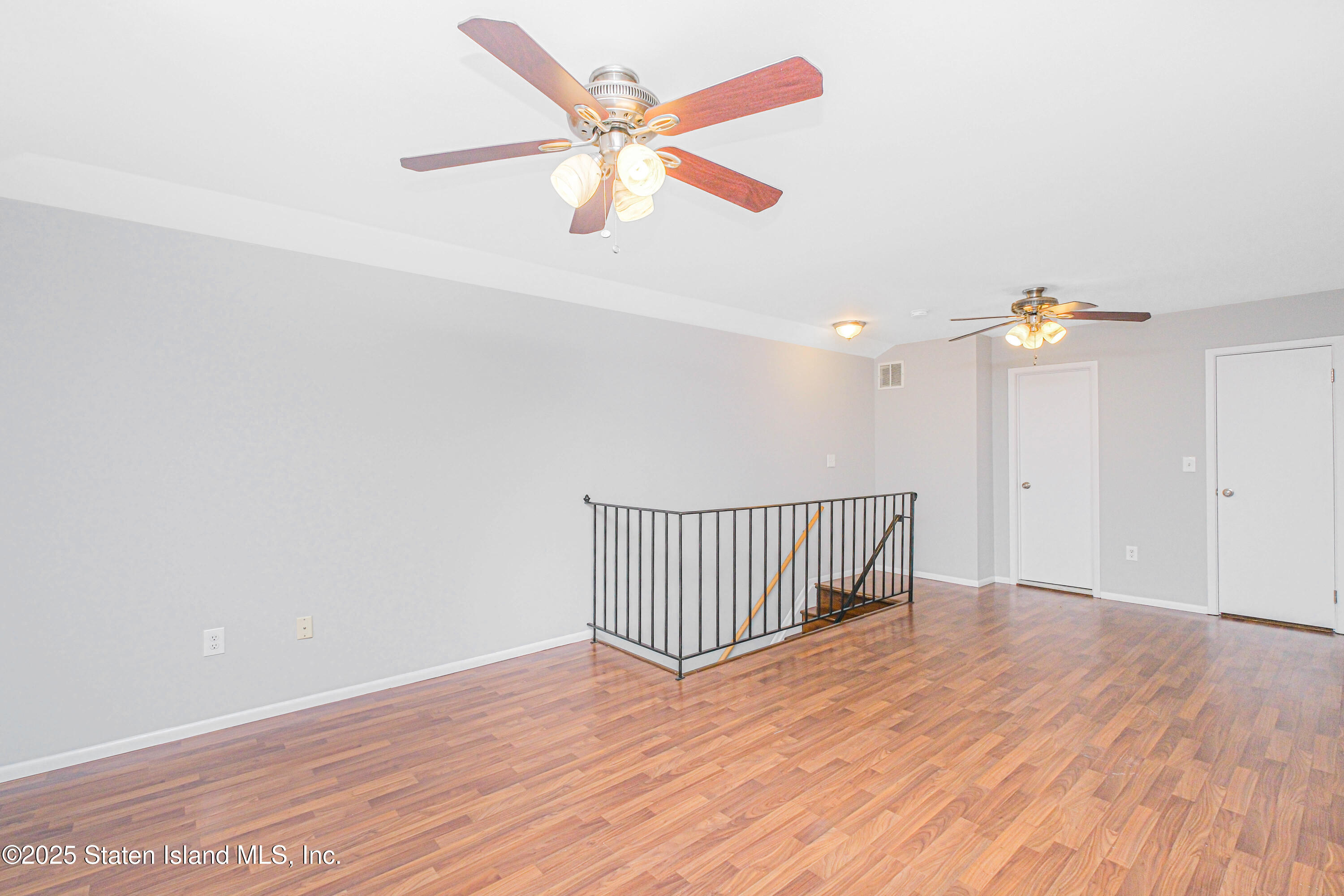 330 Skyline Drive #H, Staten Island, New York image 24