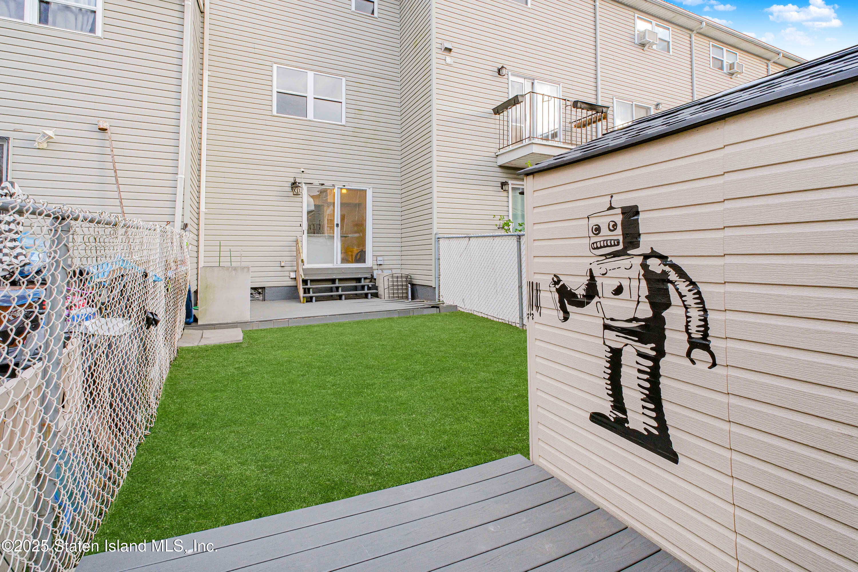 330 Skyline Drive #H, Staten Island, New York image 39