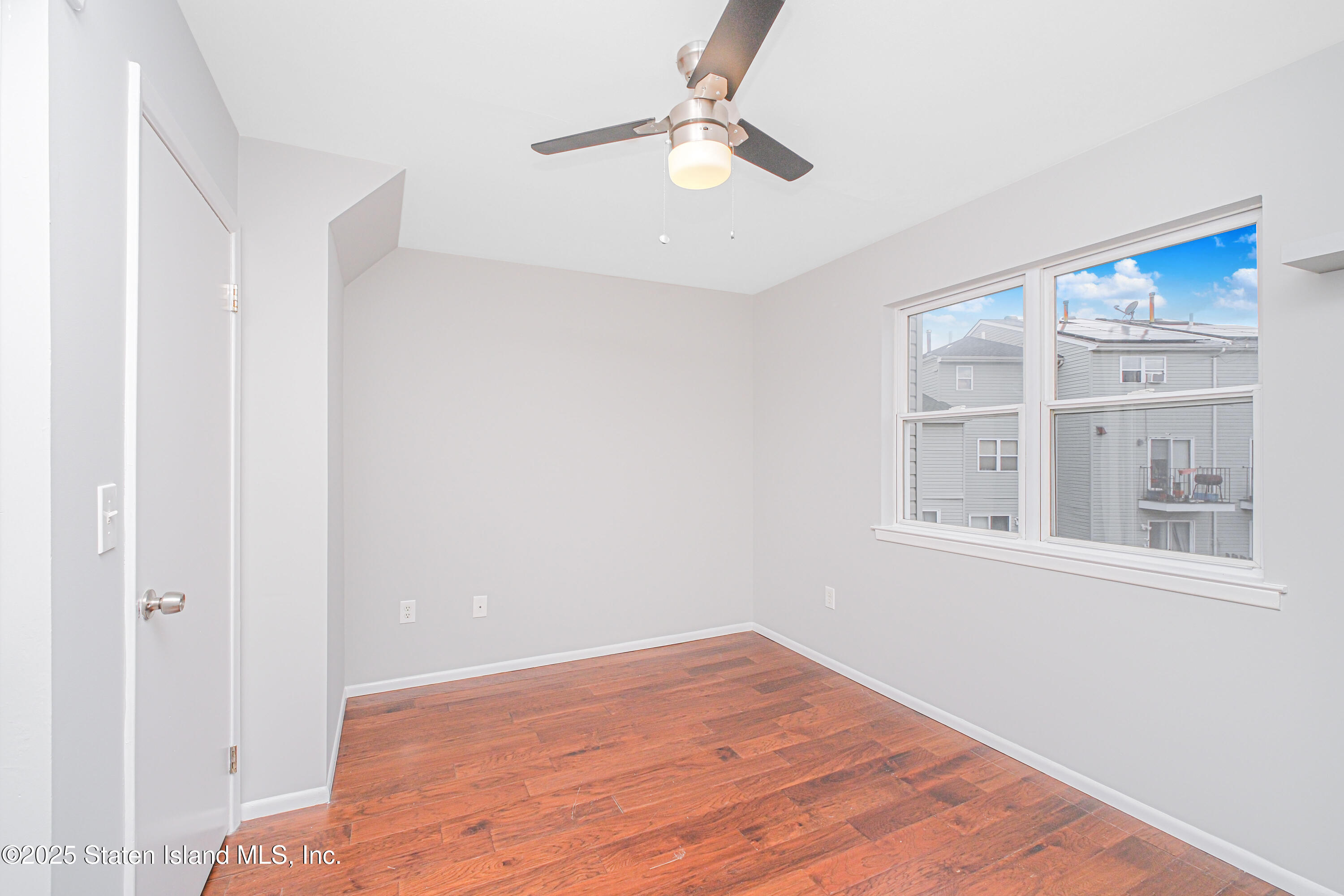 330 Skyline Drive #H, Staten Island, New York image 14