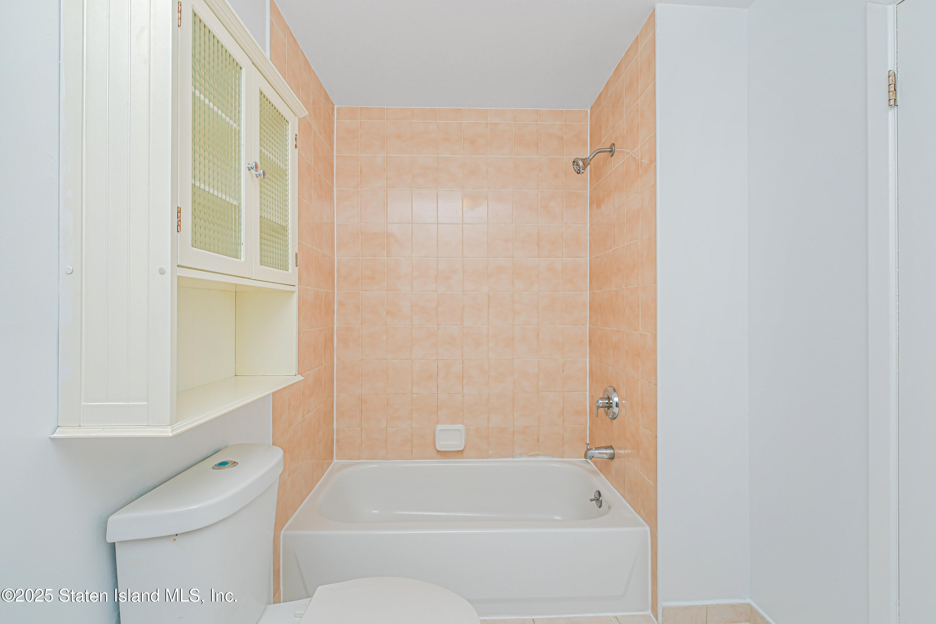 330 Skyline Drive #H, Staten Island, New York image 21