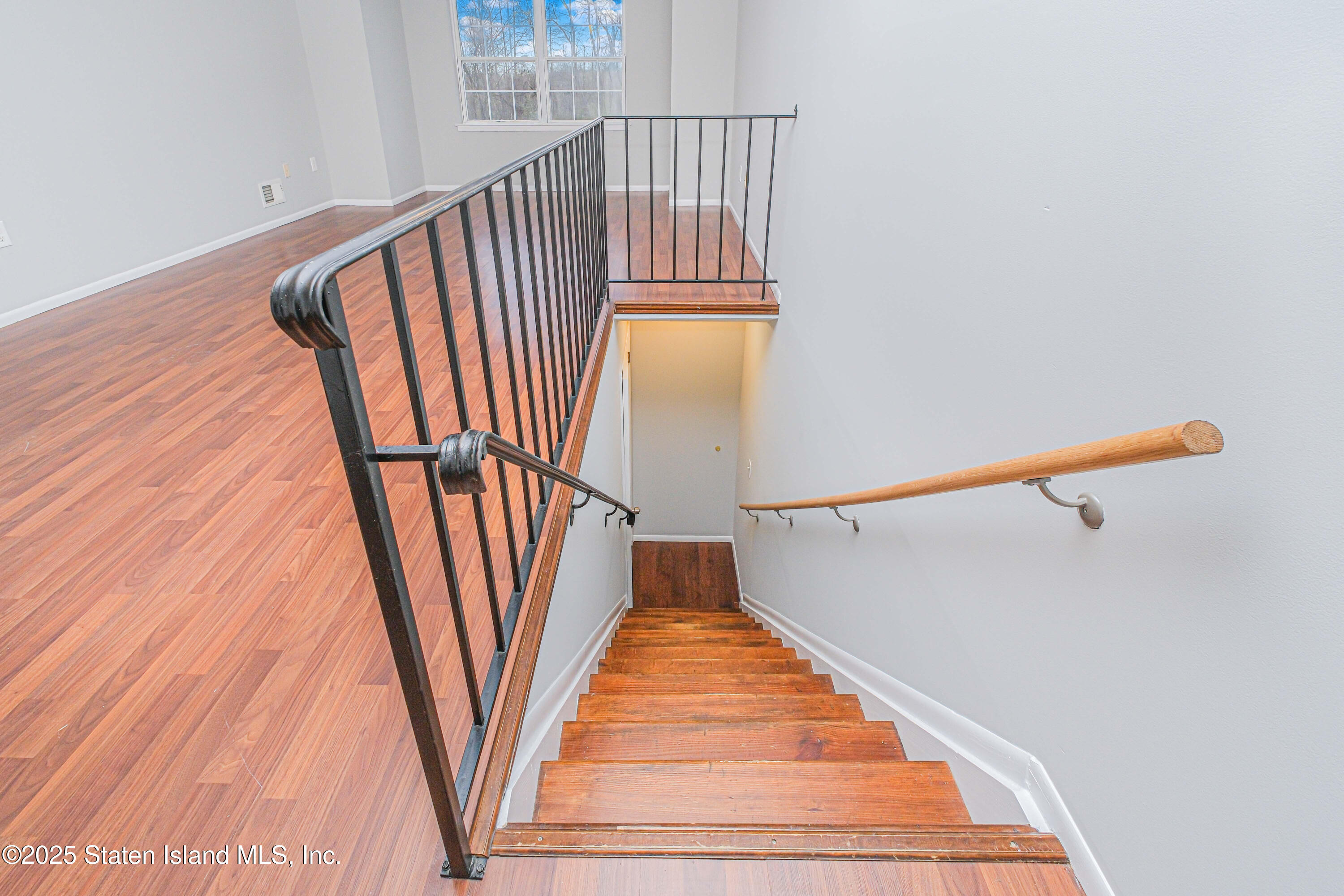 330 Skyline Drive #H, Staten Island, New York image 28