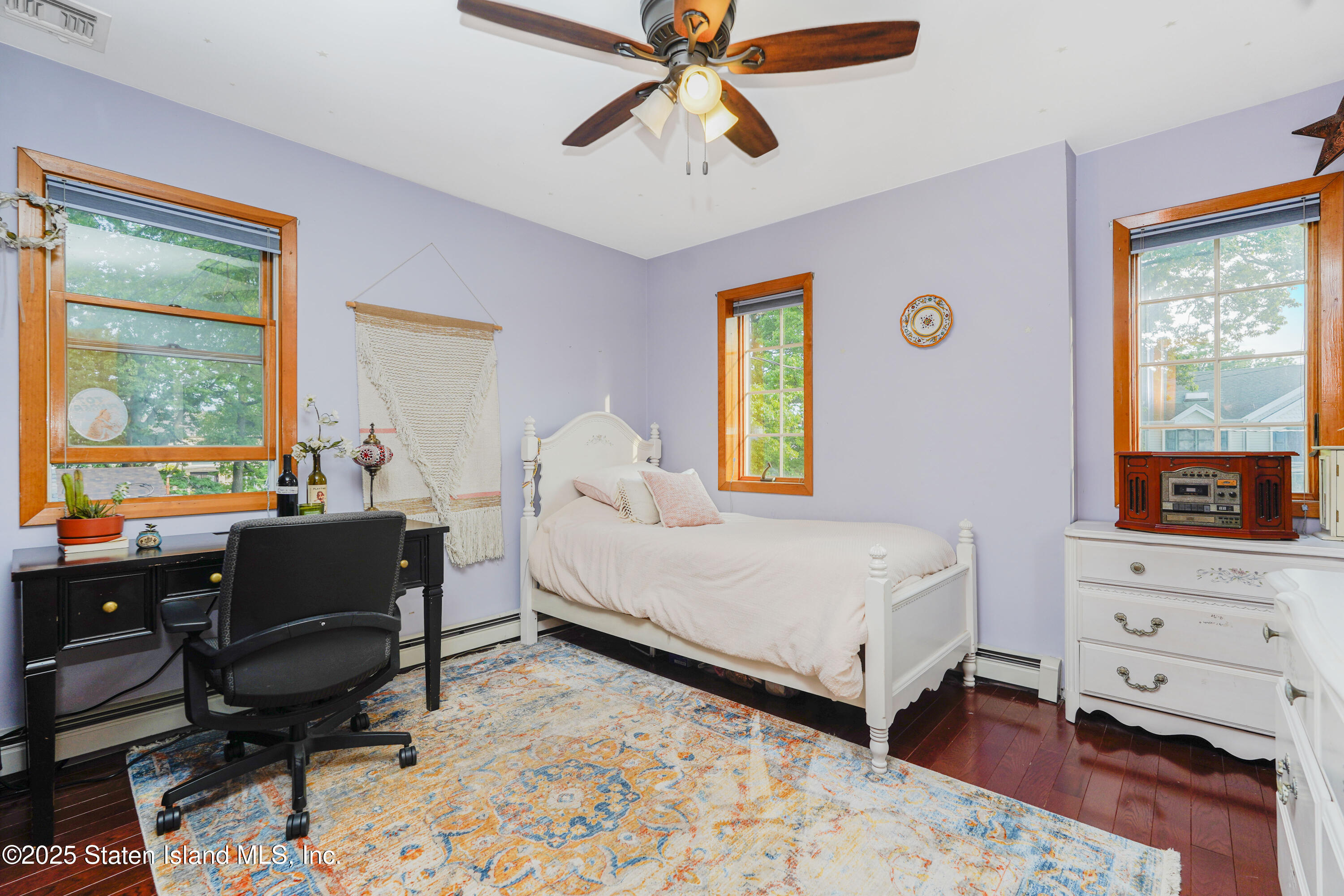 Staten Island, New York 10304, United States, 5 Bedrooms Bedrooms, ,2 BathroomsBathrooms,Residential,Pending,151085