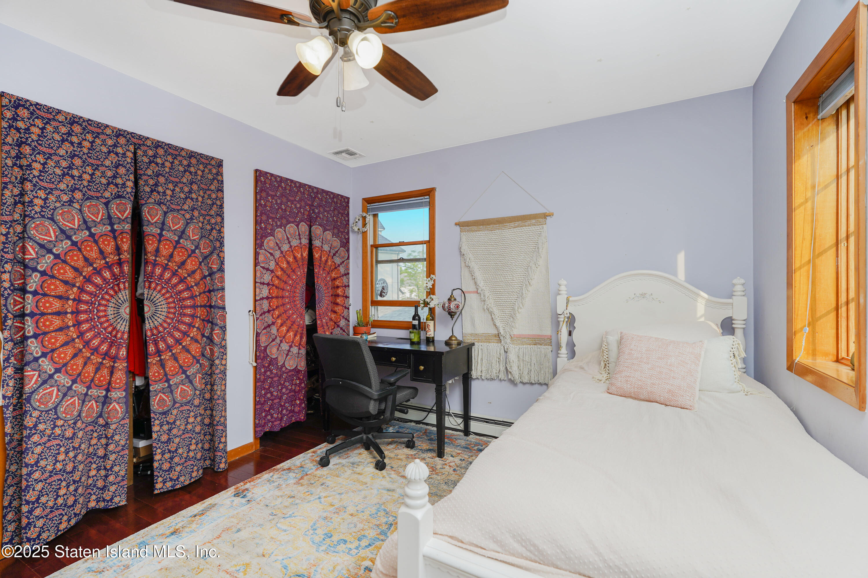 Staten Island, New York 10304, United States, 5 Bedrooms Bedrooms, ,2 BathroomsBathrooms,Residential,Pending,151085