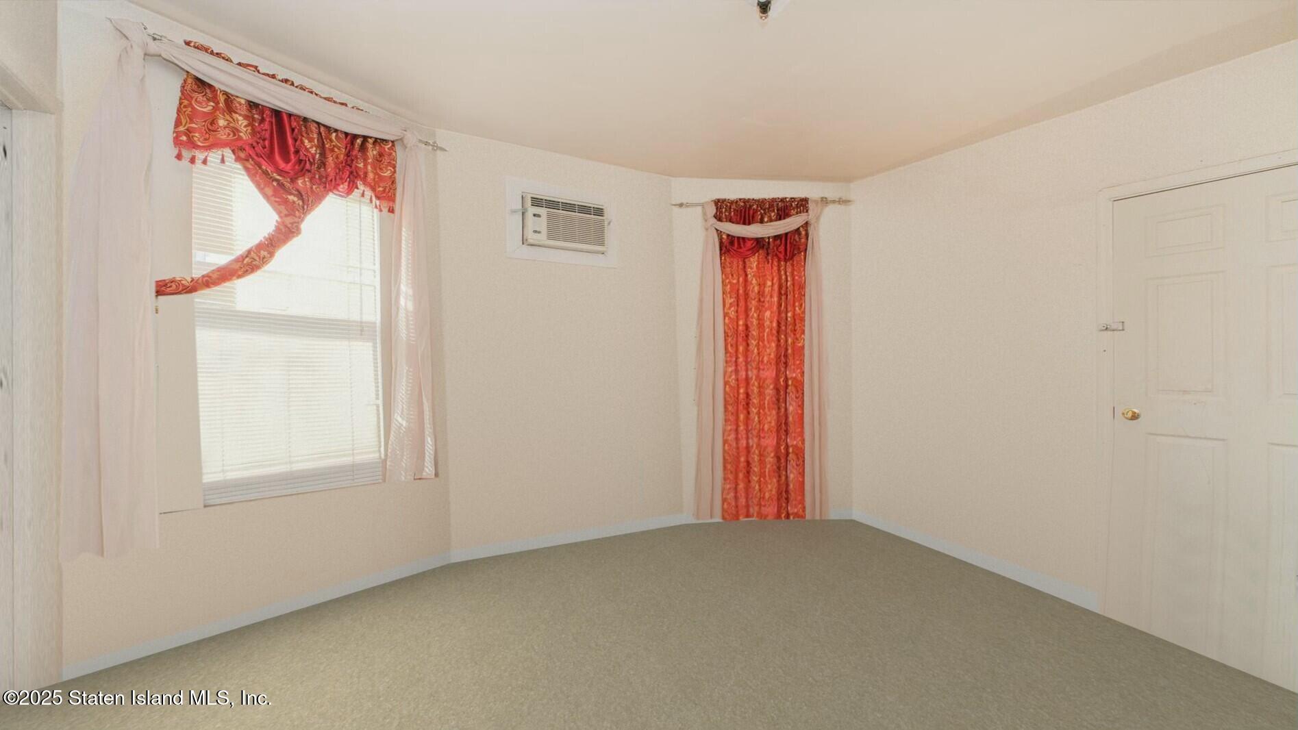 56 Waverly Place, Staten Island, New York image 16