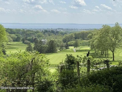 Vacant Land For Sale - 774 Todt Hill Road<br/> Staten Island, NY 10304