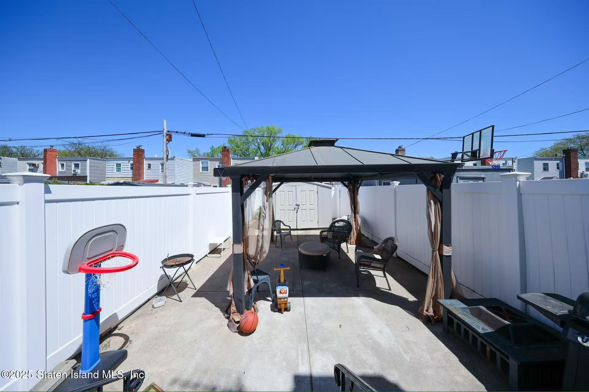 1733 37th Street, Brooklyn, New York image 13