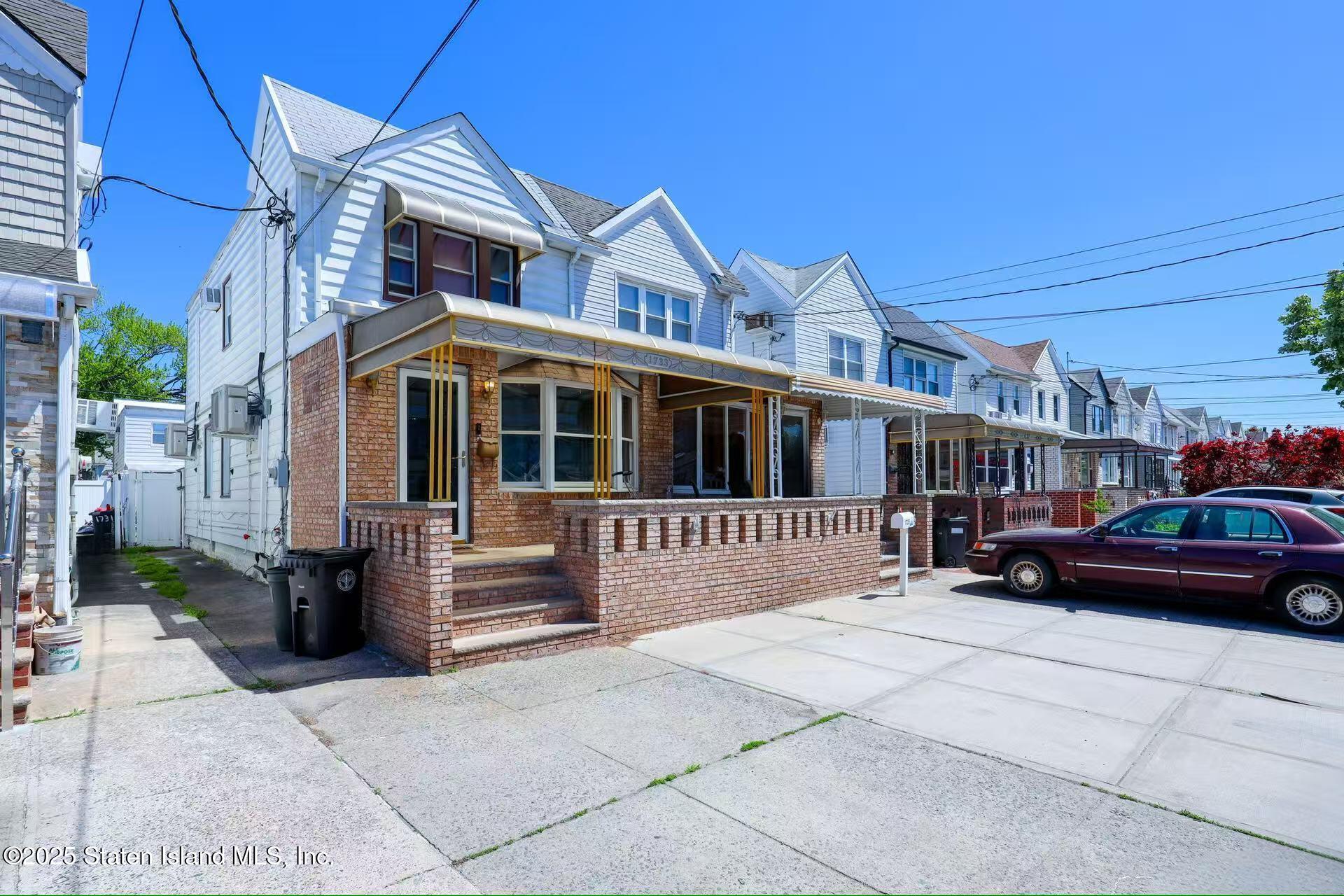 1733 37th Street, Brooklyn, New York image 2