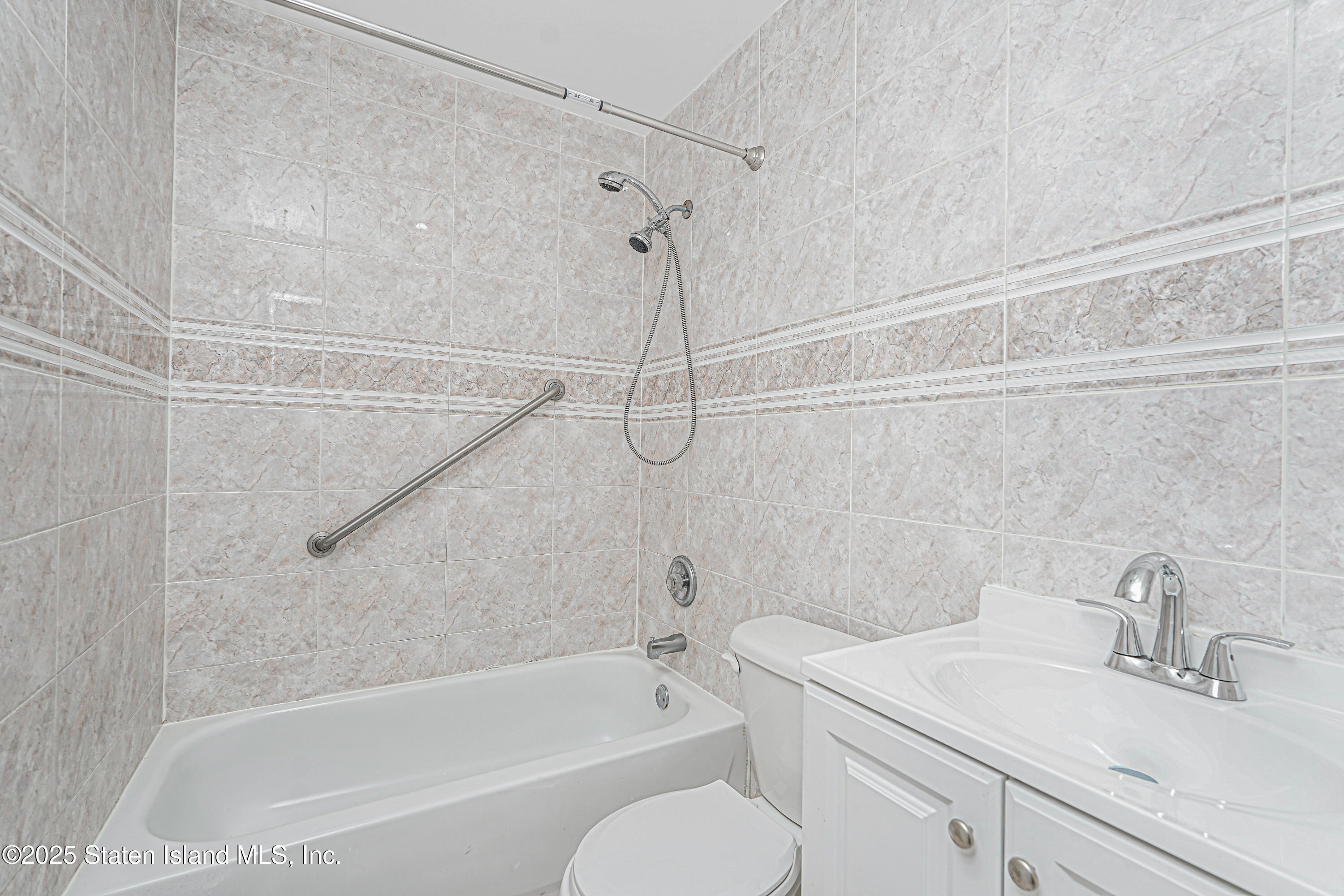 195 Netherland Avenue, Staten Island, New York image 17
