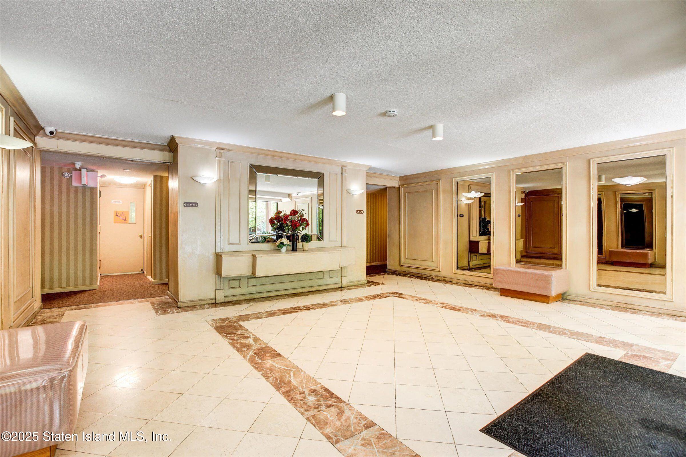 120 Wellington Court #3H, Staten Island, New York image 3