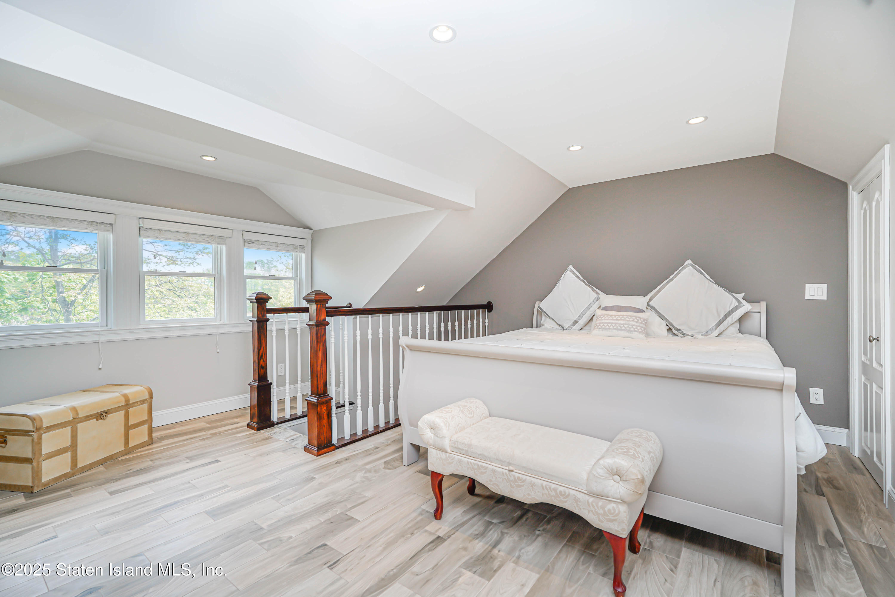 237 Bayview Avenue, Staten Island, New York image 43