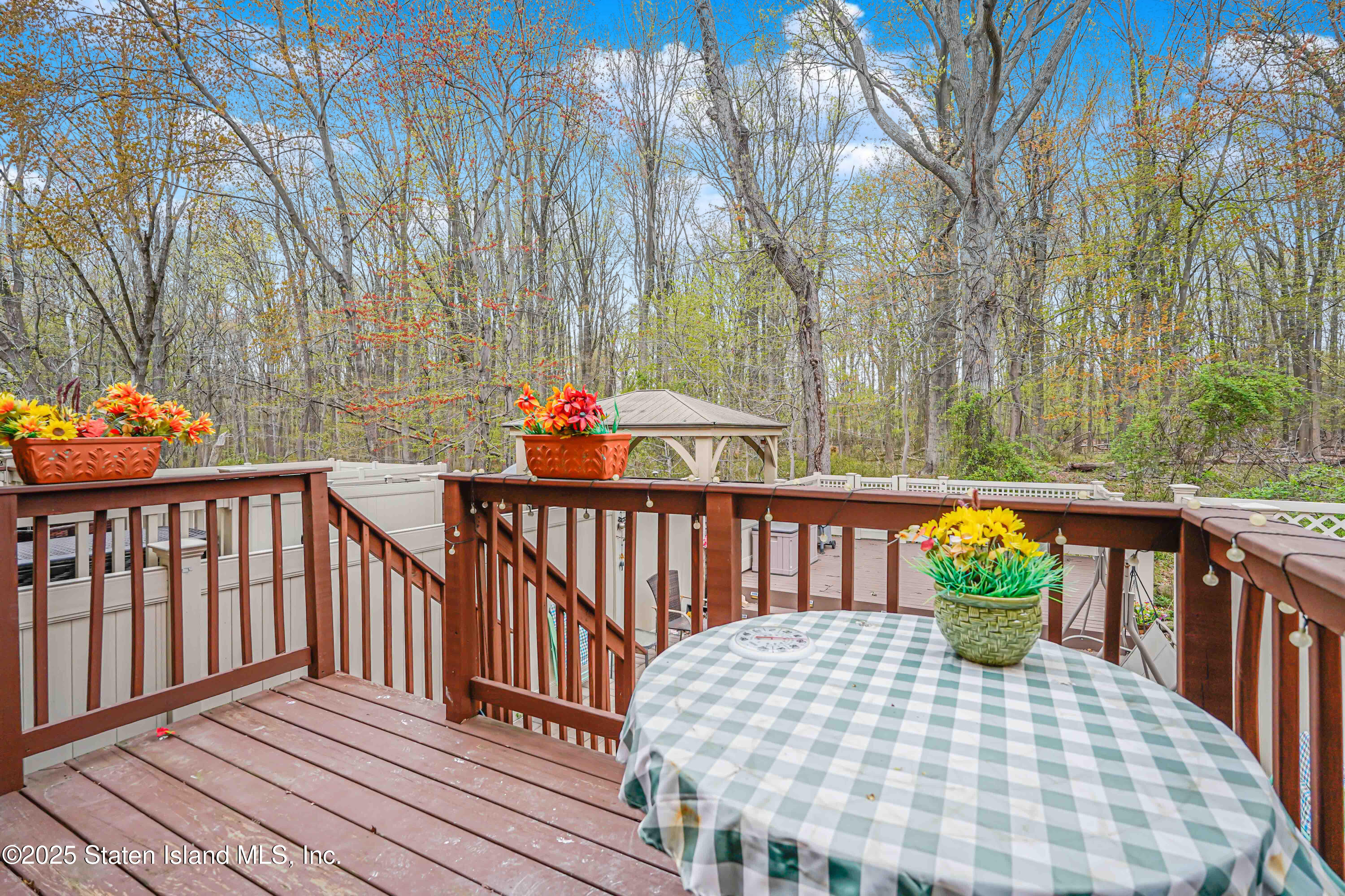 35 Monarch Court, Staten Island, New York image 14