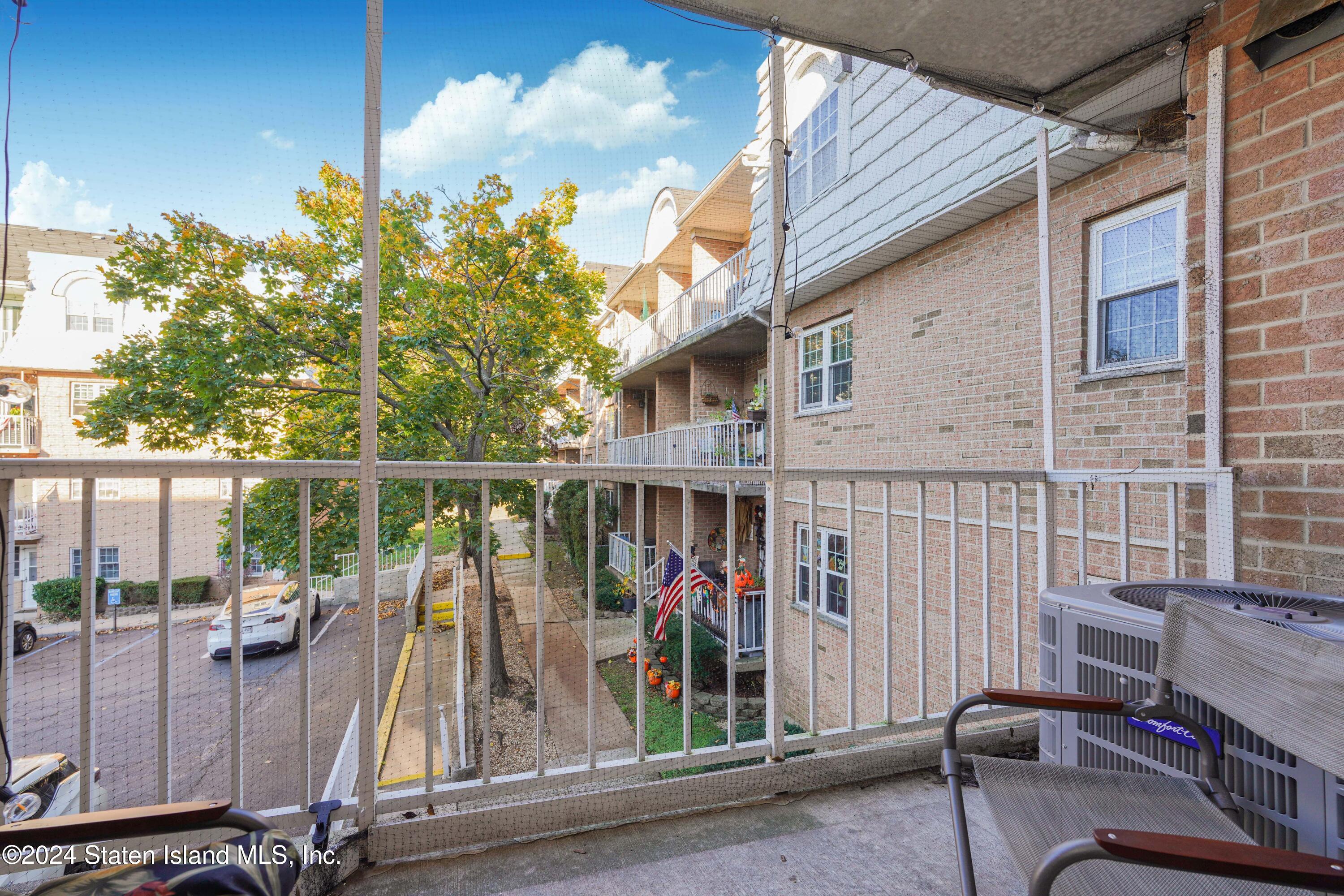 85 Elmwood Park Drive #60, Staten Island, New York image 21